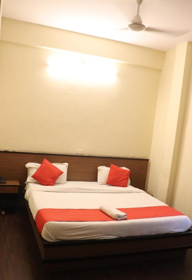 Hotel Chandra Jamshedpur Eksteriør billede