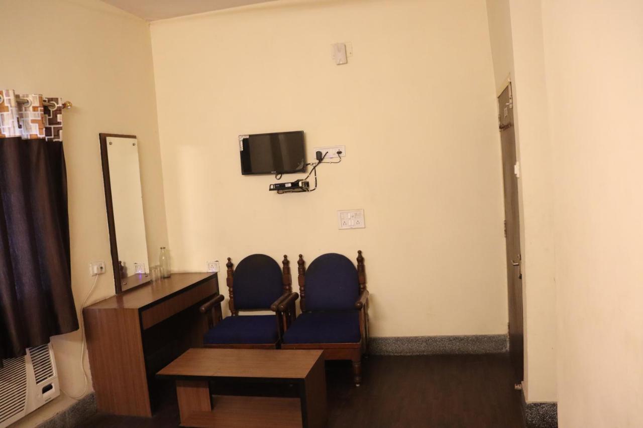 Hotel Chandra Jamshedpur Eksteriør billede