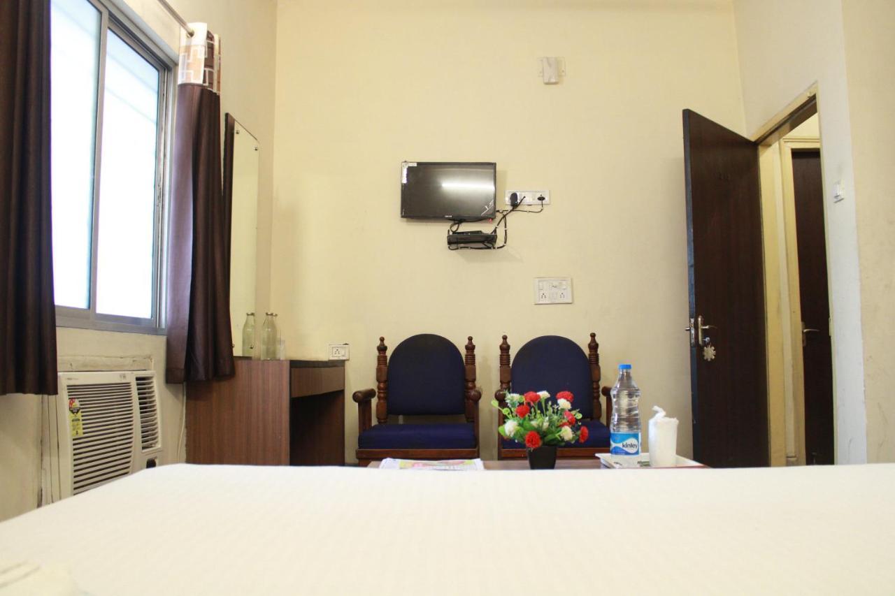 Hotel Chandra Jamshedpur Eksteriør billede